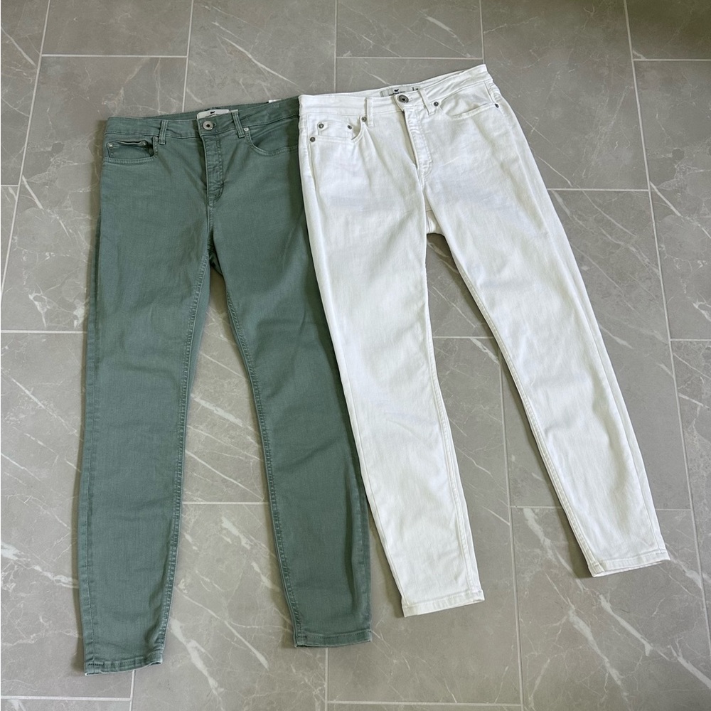 Vineyard Vines Skinny Jeans LOT of 2 - Size 28